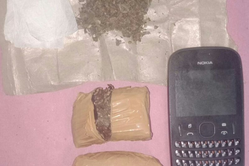 Dipancing dengan polisi penyamar, Preng ditangkap saat akan bertransaksi ganja