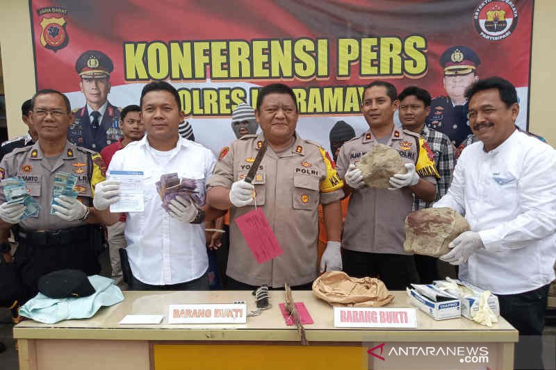 Polisi Indramayu bekuk tiga pelaku pembunuhan berencana, tiga pelaku lain DPO