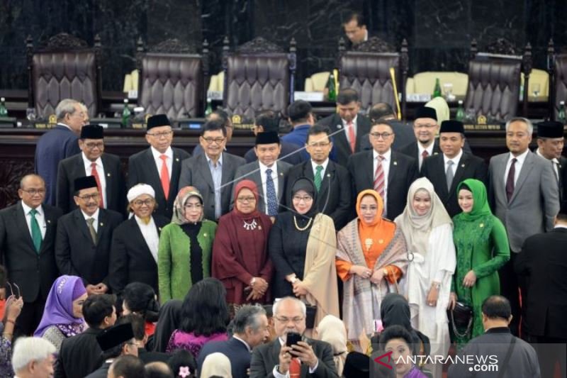 SIDANG PARIPURNA MPR RI AKHIR MASA JABATAN 2014-2019