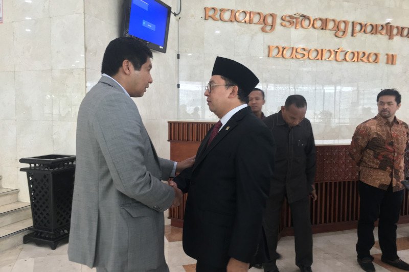 Prabowo tidak memilihnya sebagai Wakil Ketua DPR, Fadli Zon malah bersyukur