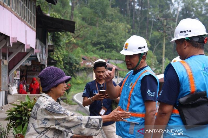 PLN  UNIT WILAYAH SUMBAR TINJAU JARINGAN DAN ASET