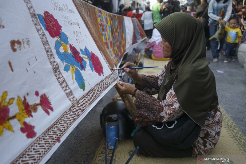 Yayasan Tjanting Batik Nusantara tumbuhkan kesadaran generasi muda berbatik