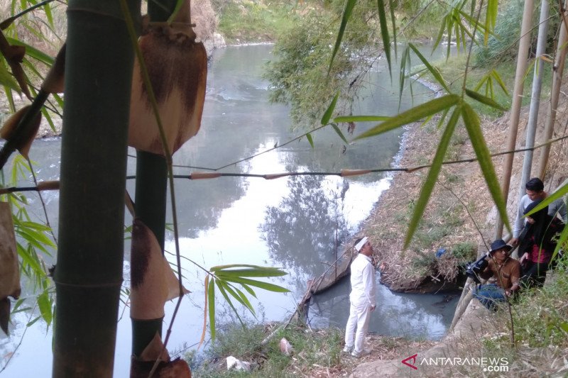 Dedi Mulyadi siap ajukan gugatan 'class action' atas pencemaran Sungai Cilamaya