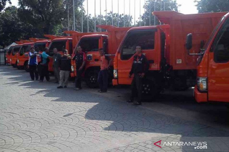 Belasan truk sampah Kota Bekasi dihapus operasionalnya