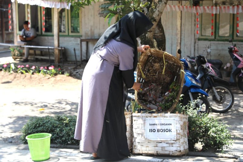 Warga di lokasi Kongres Sampah punya kebiasaan memilah sampah