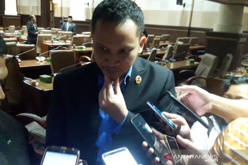 Baihaqy Rais mempertanyakan kenapa pelaku teror tidak disebut gila