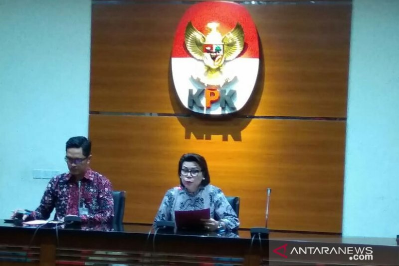 KPK tetapkan Bupati Indramayu sebagai tersangka suap pengaturan proyek