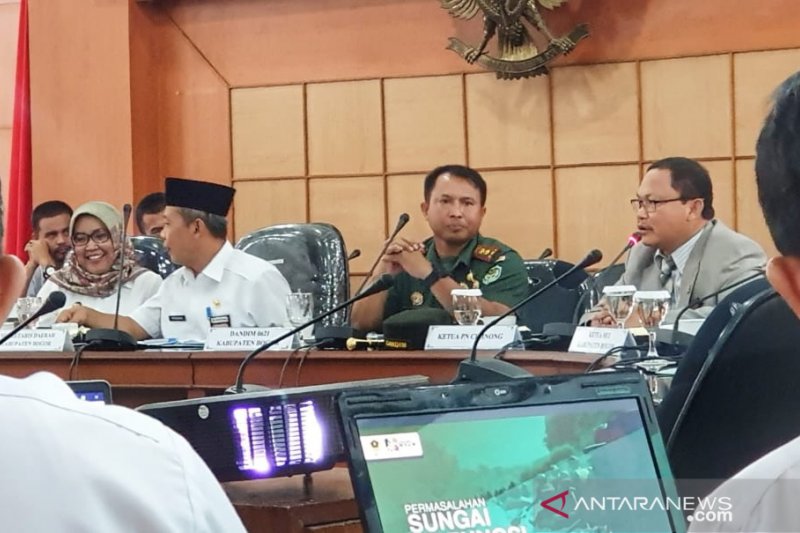 Bupati Bogor akan kenakan pencemar Sungai Cileungsi hukuman lebih berat