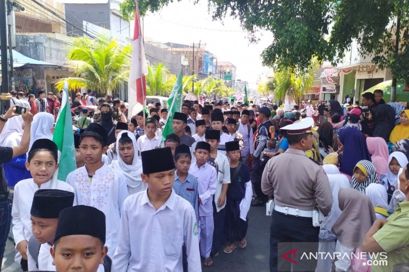 HSN 2019 diperingati 20 ribuan santri se-Cianjur