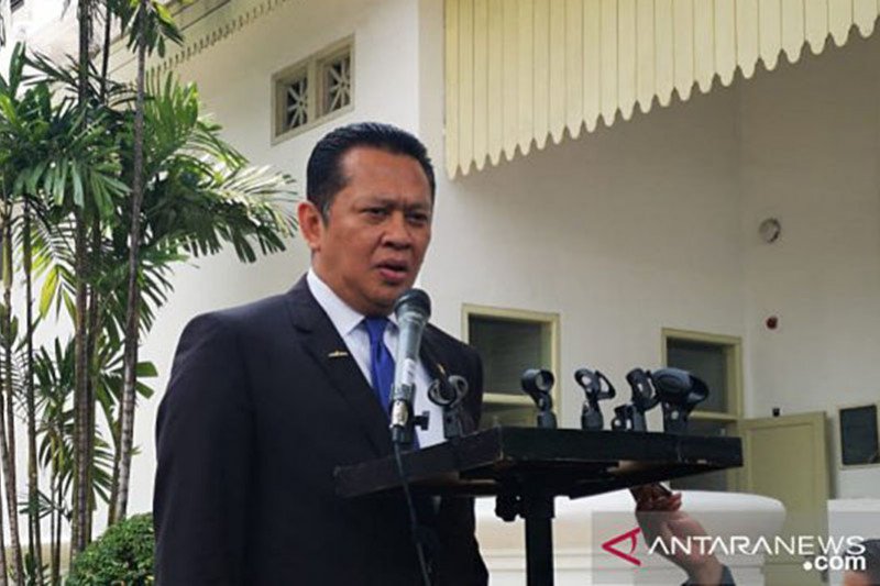 Ketua MPR sebut menteri adaptasi pola kerja Presiden Jokowi