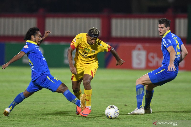 Nick Kuipers berambisi bawa Persib juara Liga 1