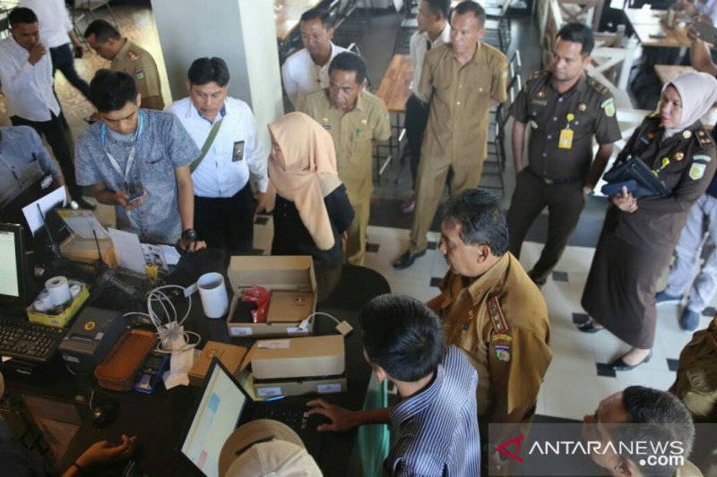 Alat rekam transasksi dipasang di sejumlah tempat usaha Palu