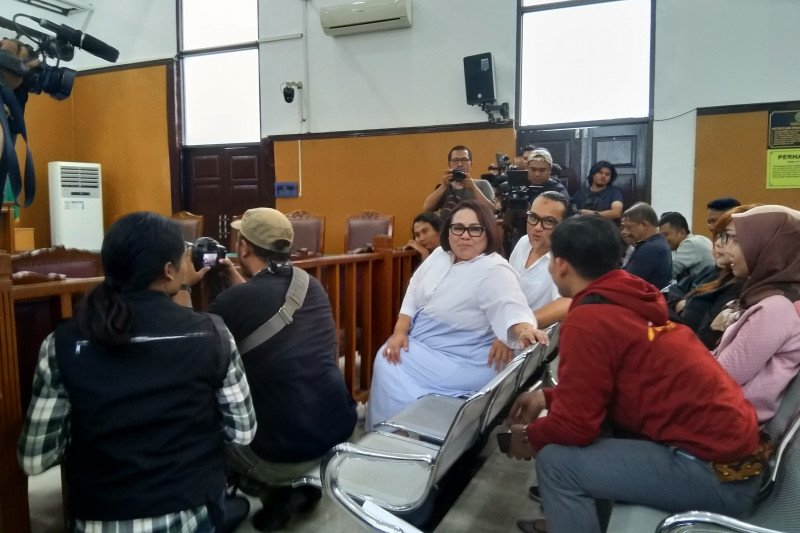 Nunung dan suami jalani persidangan lanjutan