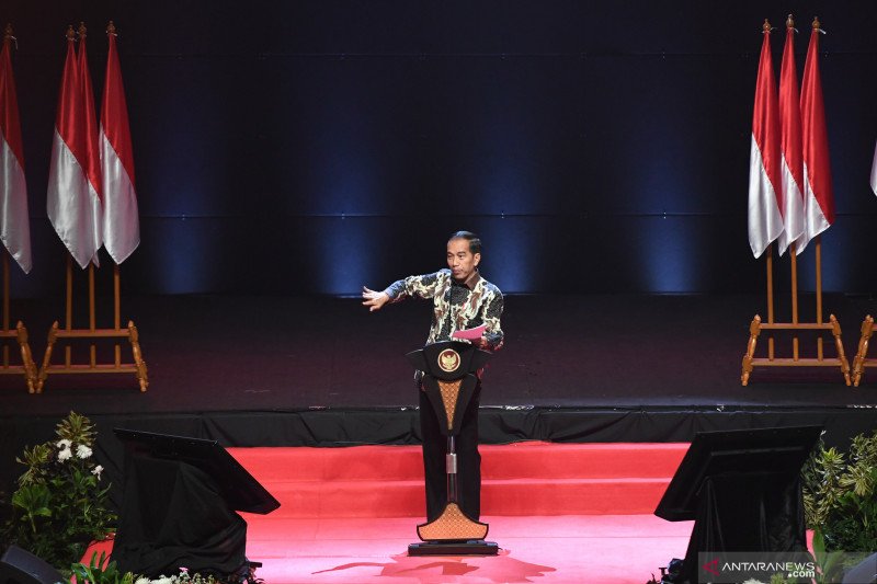 Presiden Jokowi: Penegak hukum jangan 