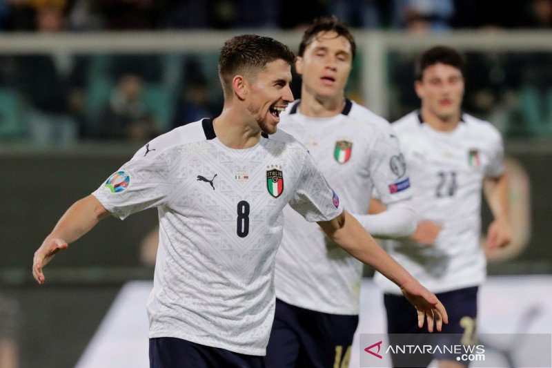 Italia main sempurna di fase kualifikasi Piala Eropa