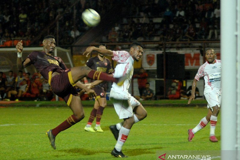 PSM  kalahkan Persipura