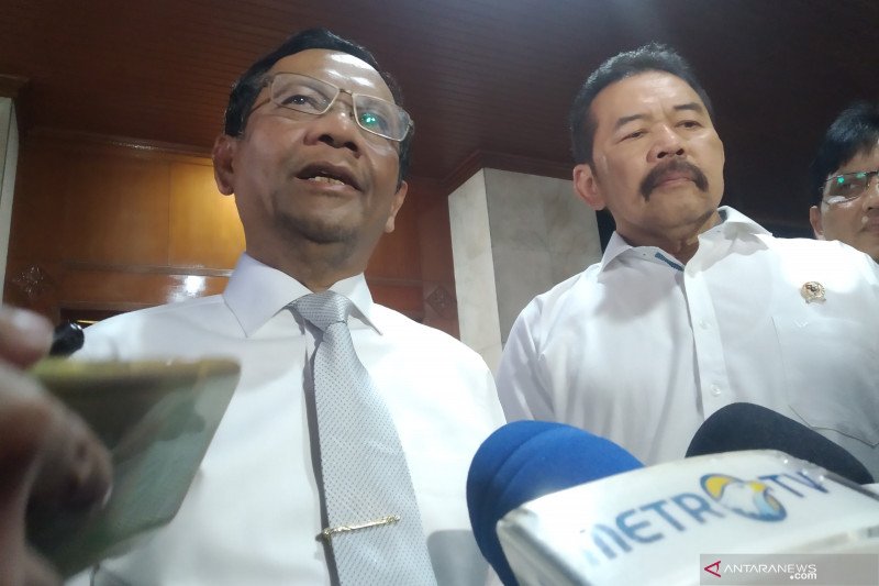 Menko Polhukam temui Jaksa Agung