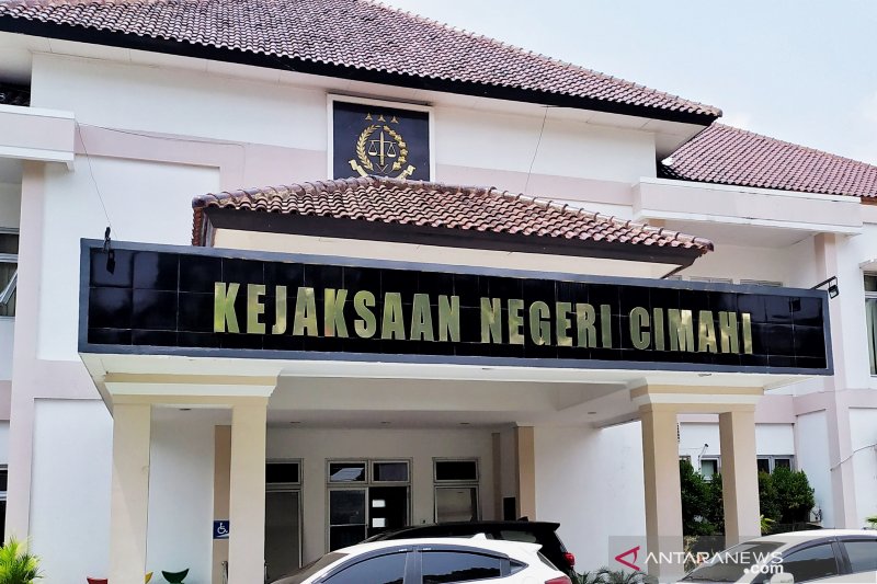 Delapan mantan pejabat Setwan Cimahi diperiksa dugaan korupsi