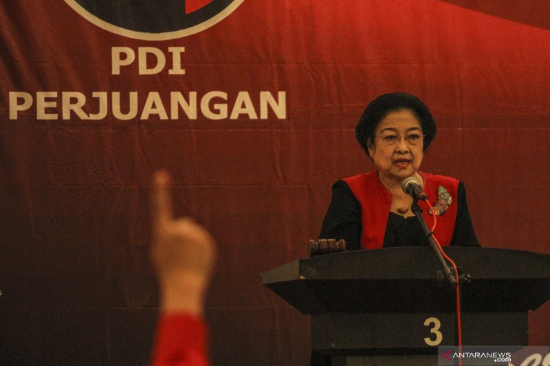 Megawati keluarkan surat Perintah Harian pascapembakaran bendera PDIP saat demo