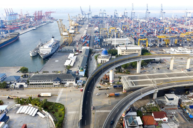 Pelindo Ii Sesuaikan Tarif Di Pelabuhan Tanjung Priok Mulai 15 April Antara News