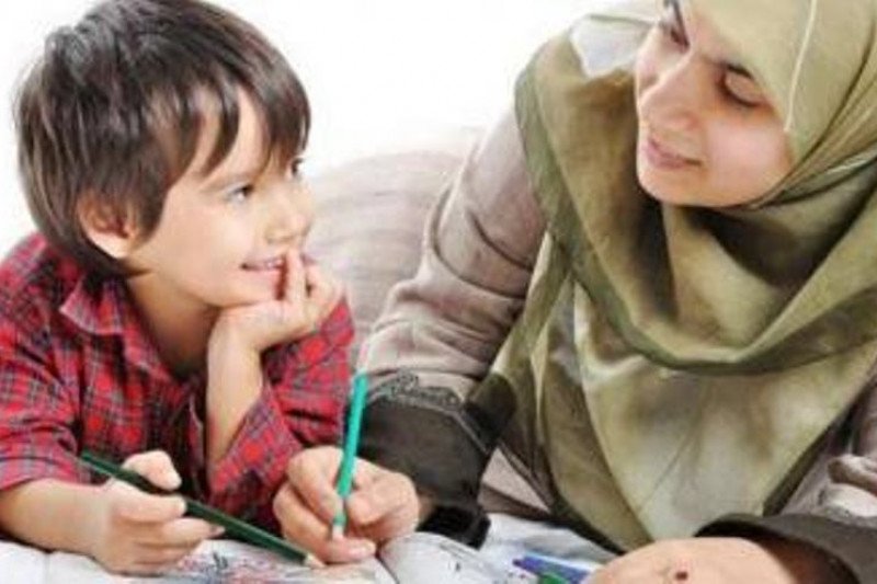 Psikolog: Pola asuh dan pendidikan karakter anak dimulai dari ibu bahagia