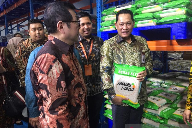 Impian Bulog beras satu harga