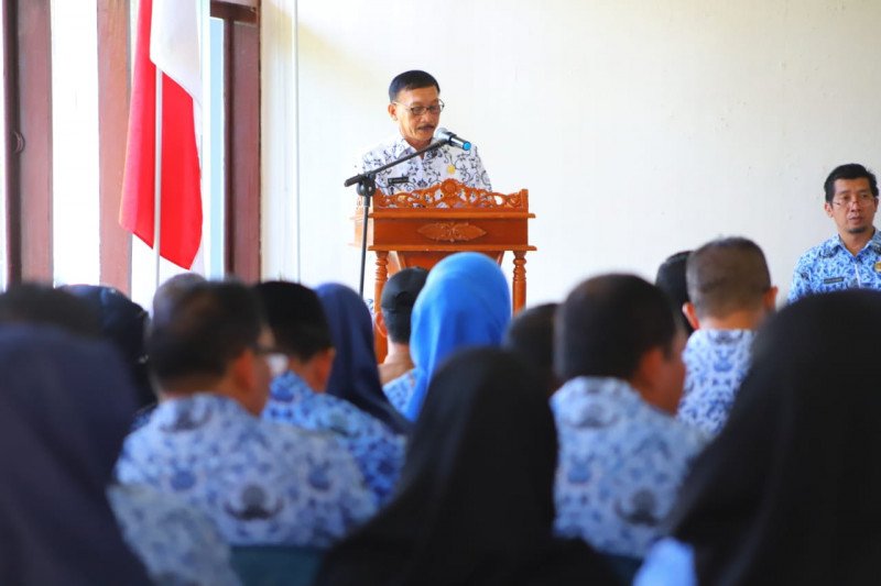 Bupati Hendrajoni: kepala dinas jangan hanya duduk di belakang meja