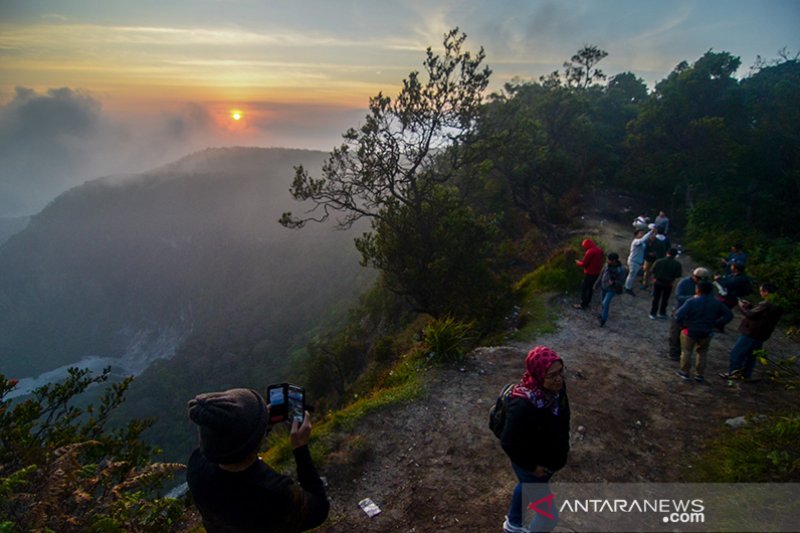 Wisata Alam Puncak Upas