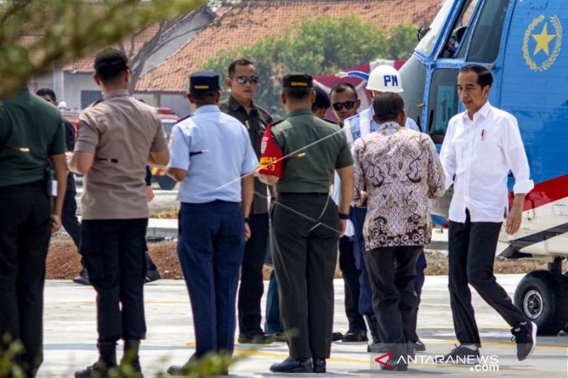 PRESIDEN TINJAU PELABUHAN PATIMBAN