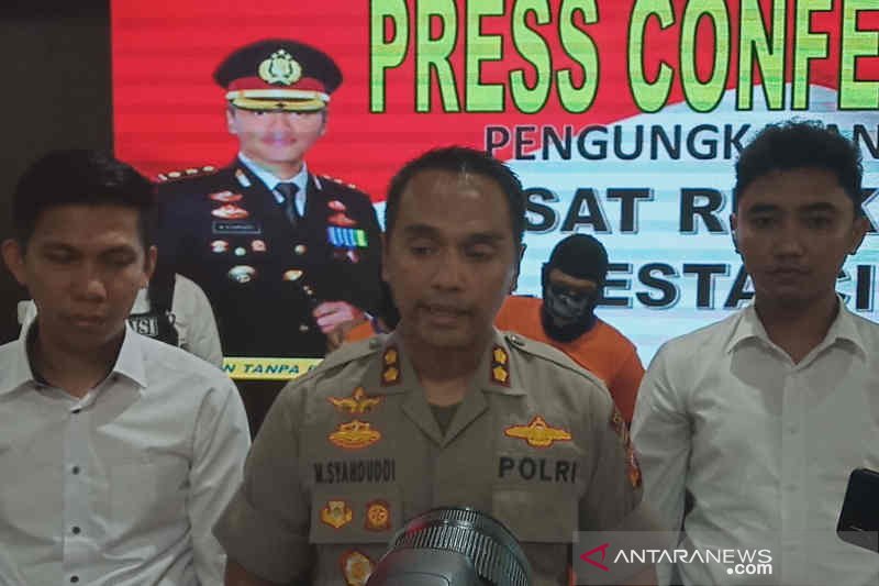 Polisi Cirebon tangkap dua pelaku pencuri dengan kekerasan
