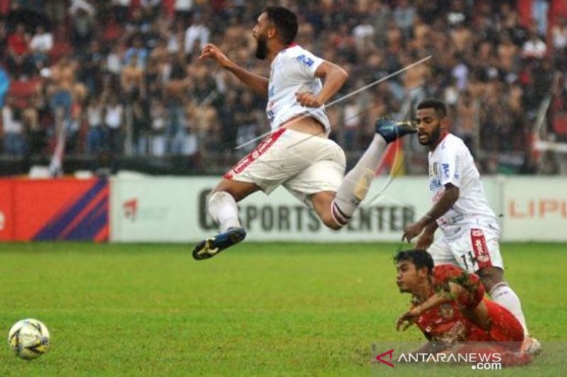 BALI UNITED JUARA LIGA 1 USAI MENGALAHKAN SEMEN PADANG FC