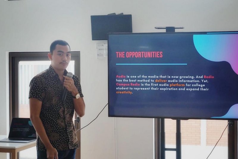 Sebanyak 15 startup binaan SBM ITB presentasi di hadapan investor