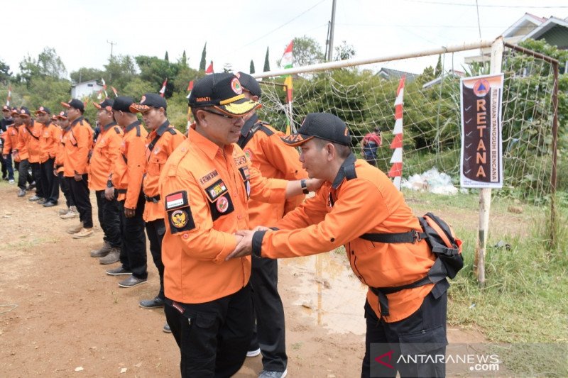 Cianjur tetapkan status siaga bencana