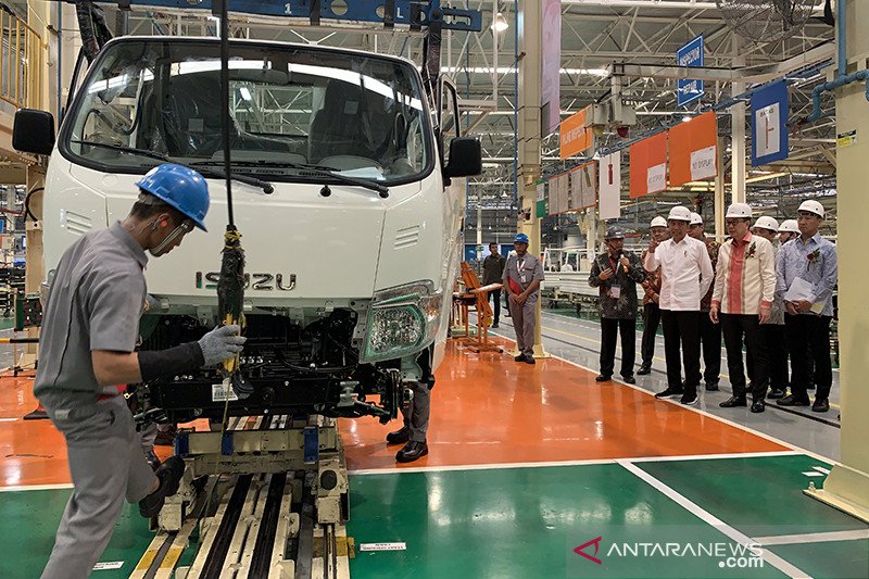 Mobil pick-up buatan pabrik Isuzu Karawang bakal diekspor ke 20 negara