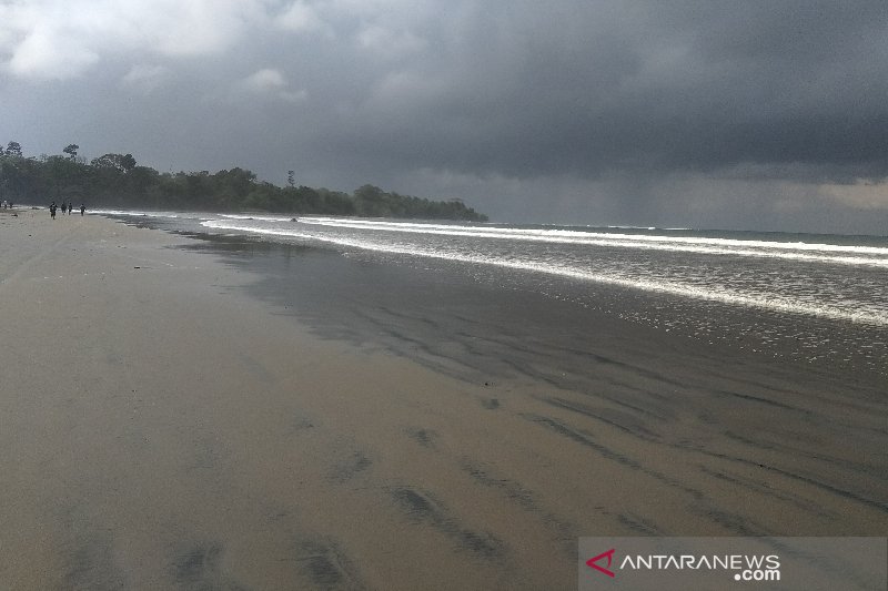 DPRD Jabar: Pemerintah harus mampu angkat potensi wisata Garut Selatan