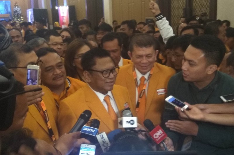 Munas Hanura tanpa kehadiran Presiden, OSO: Munas urusan internal, Dewan Pembina tidak ada