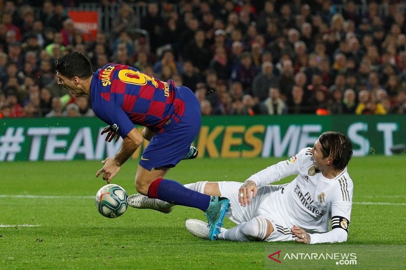 Real Madrid agresif di markas Barcelona, namun laga berakhir imbang
