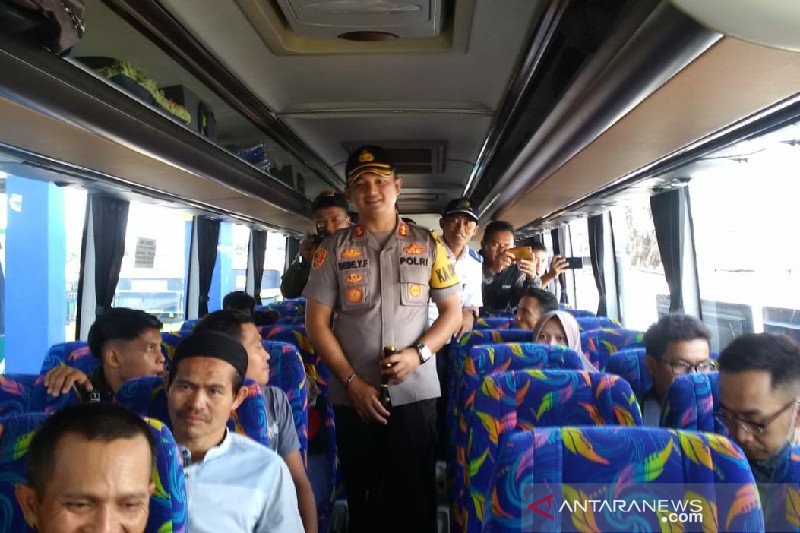 Polres Garut siagakan personel di jalur macet dan wisata selama Operasi Nataru