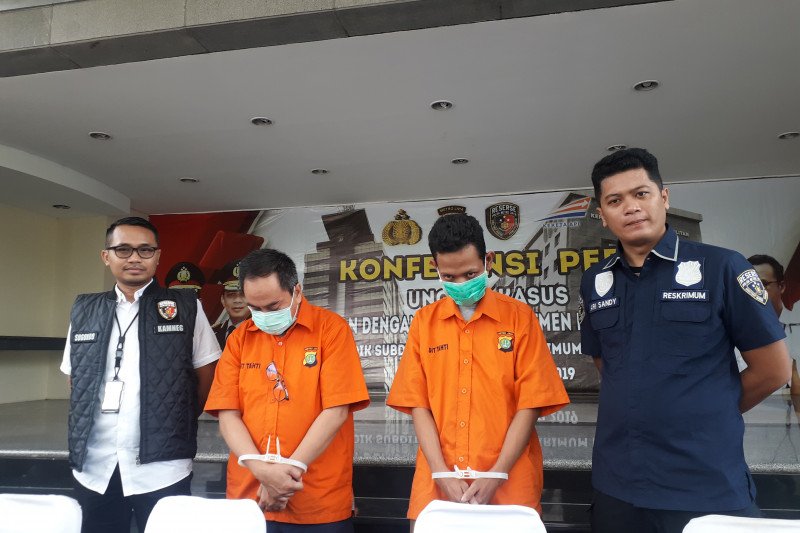 Polisi tangkap dua penipu penerimaan pegawai PT KAI