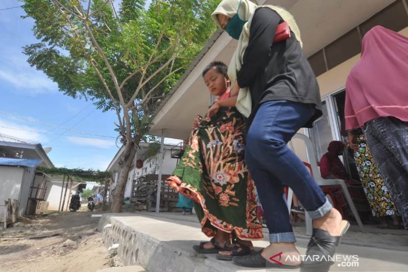 Bakti sosial sunatan masal untuk warga korban bencana di Petobo