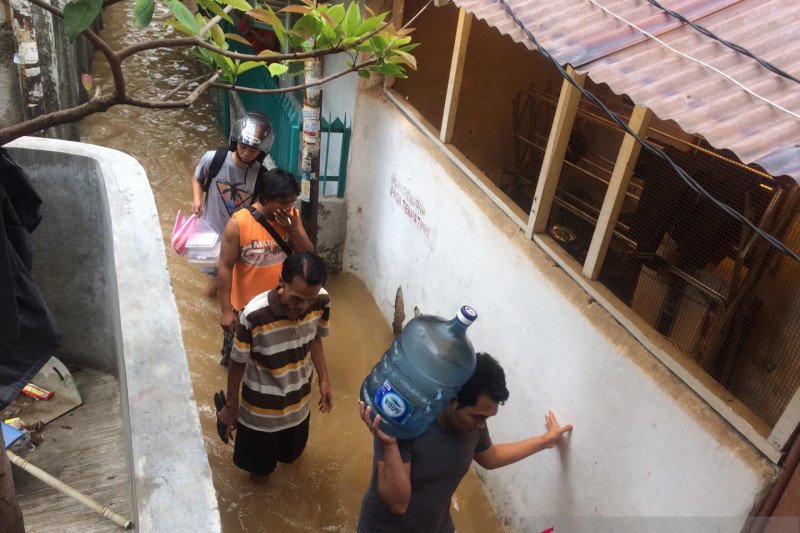 Banjir Jabodetabek telan 30 korban meninggal dunia