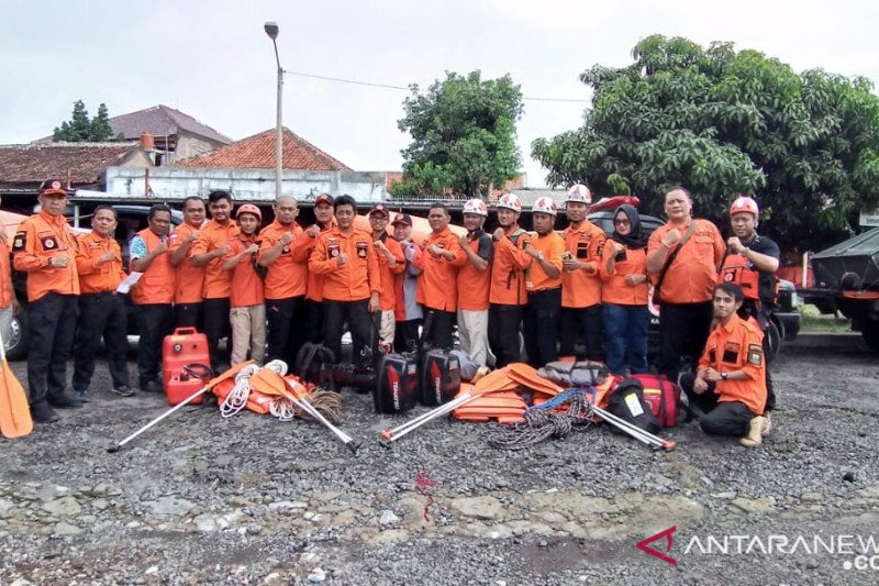 BPBD Cianjur kirim 15 petugas bantu korban banjir di Bekasi dan Bogor