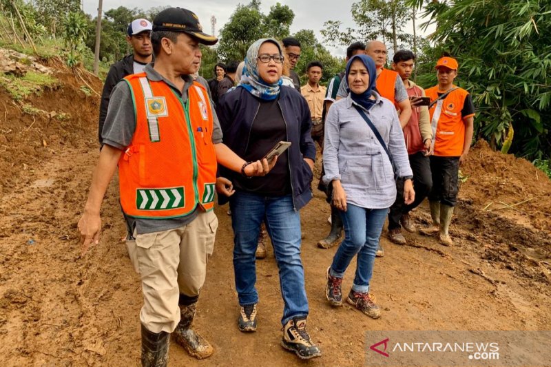 Bupati janji semua akses di Sukajaya Bogor terbuka pekan ini