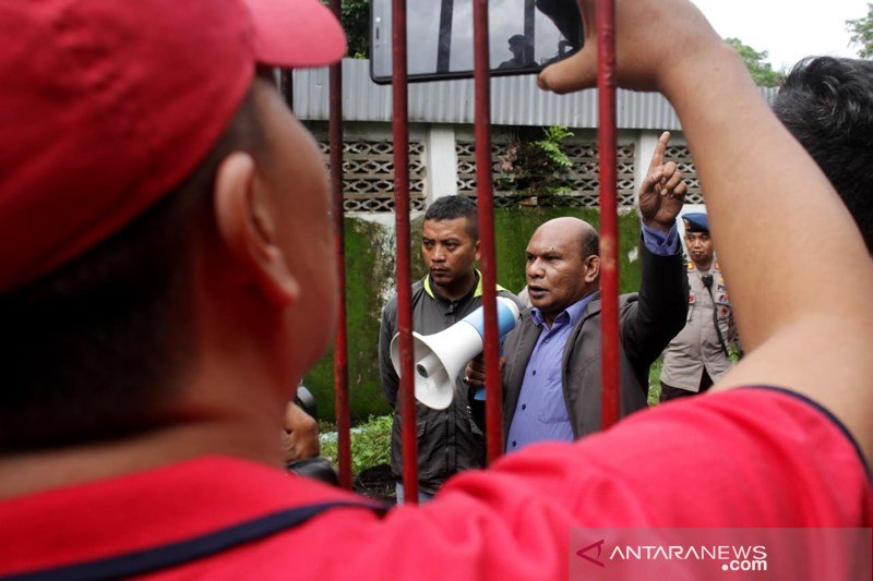 Penertiban Stadion Mattoanging sebagai aset Pemprov Sulsel