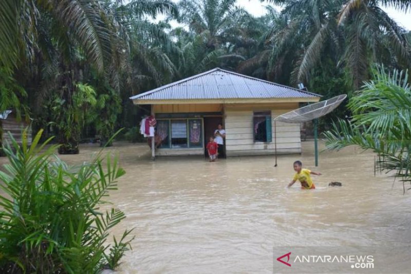 BANJIR DHAMASRAYA