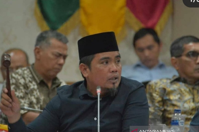 PDIP Riau angkat bicara terkait surat pemanggilan Iwandi oleh KPK