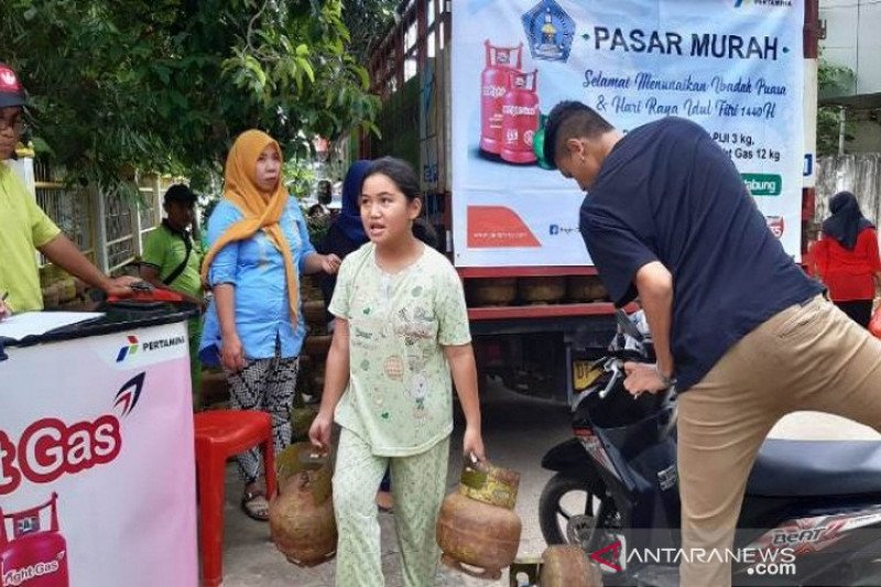 Pencabutan subsidi elpiji 3 kg berdampak pendapatan masyarakat