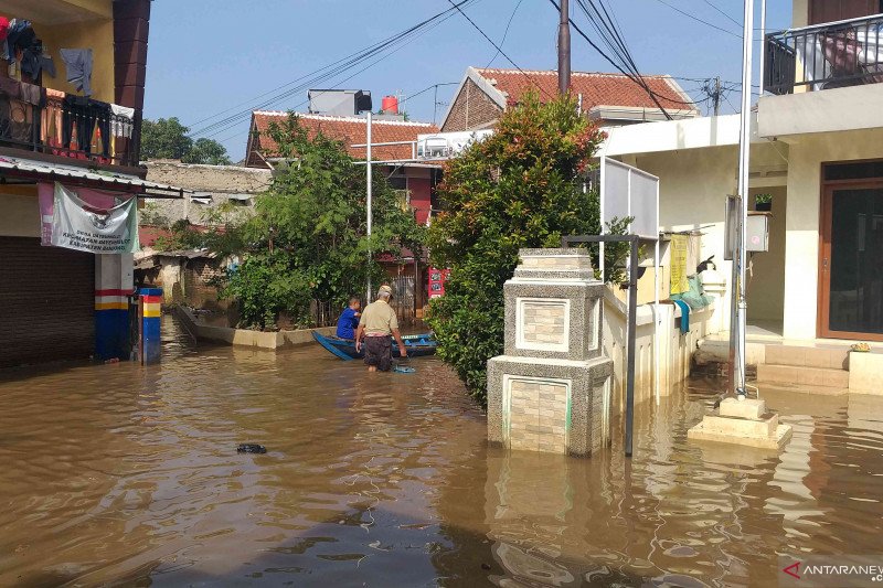 Enam kecamatan di Kabupaten Bandung masih terendam banjir