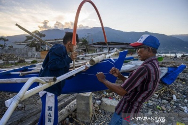 Pemanfaatan perahu bantuan untuk nelayan