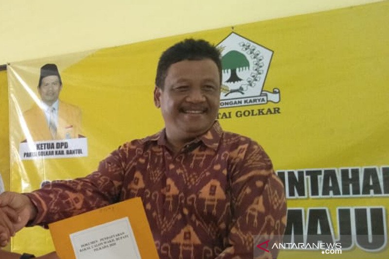 Bupati petahana Bantul mendaftar calon bupati Pilkada 2020 lewat Golkar